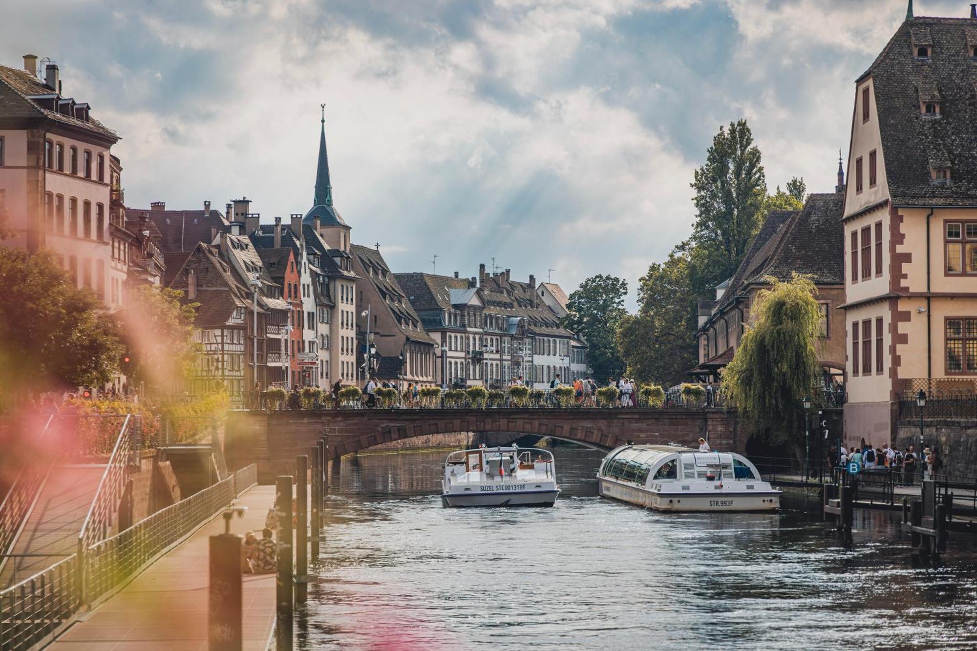 Hotel Cour Du Corbeau Strasbourg - Mgallery Exterior foto